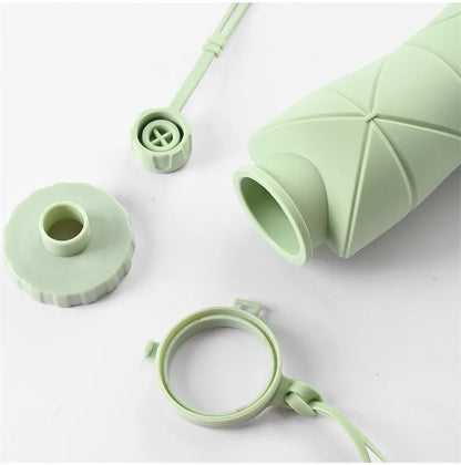 Silicone Folding Bottle | 600ML Silicon Foldable Bottle | Smart Travel Bottle Collapsible Design (Random Color)